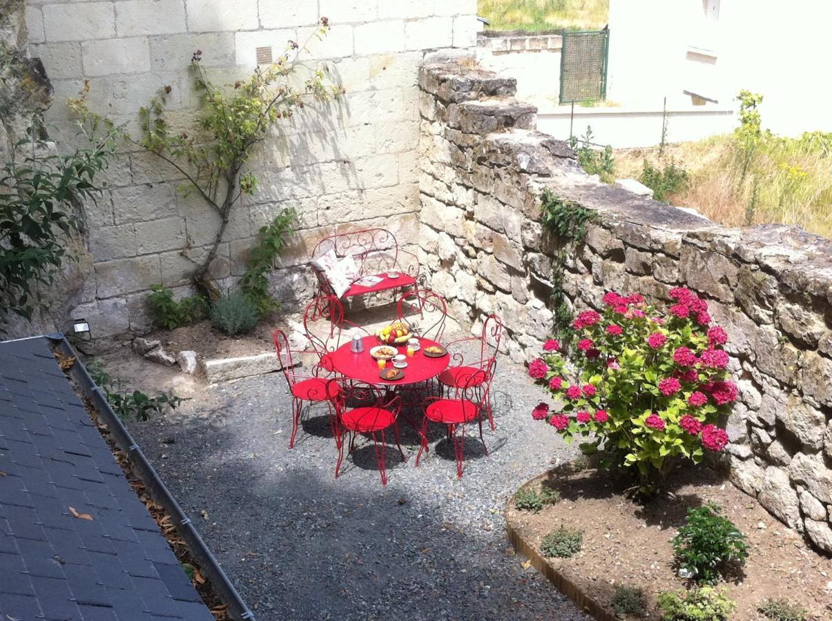 Willa L'Escale Troglo Au Bord De La Loire Souzay-Champigny Zewnętrze zdjęcie