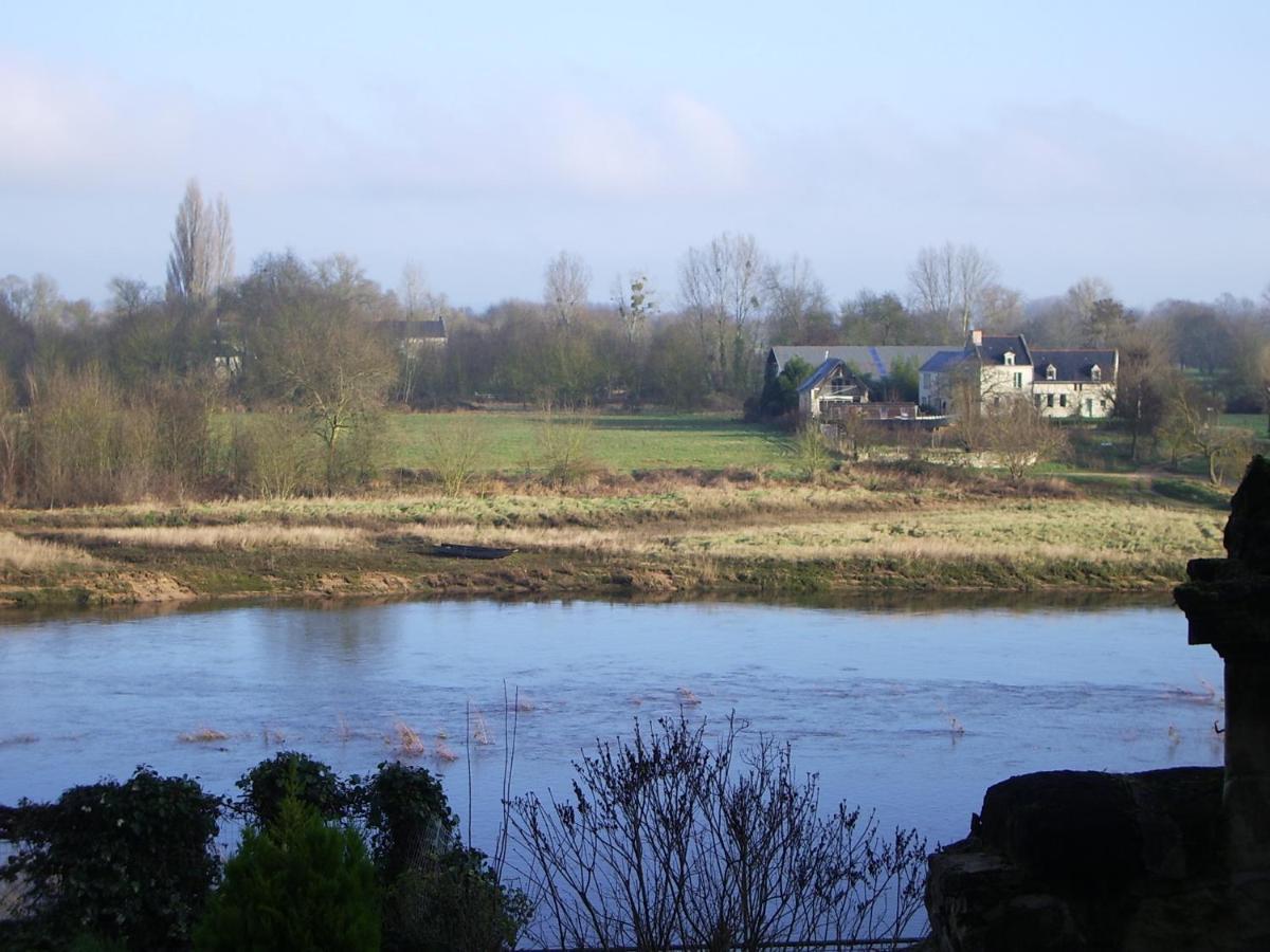 Willa L'Escale Troglo Au Bord De La Loire Souzay-Champigny Zewnętrze zdjęcie